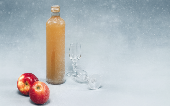 BRATAPFEL LIKÖRHERSTELLUNG