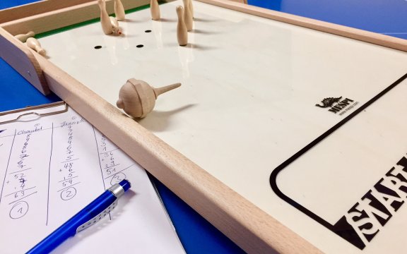 TISCHKEGEL TURNIER