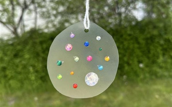 KINDERCLUB AKTION: SONNENFÄNGER BASTELN