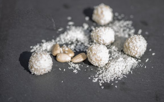 RAFFAELLO-PRALINENMANUFAKTUR