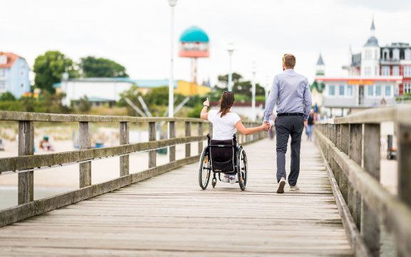 ZINNOWITZTIPP: TRADITIONELLES MAIBAUMSETZEN