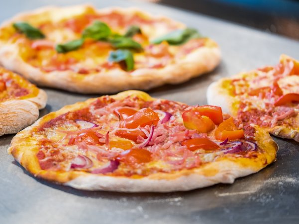 hausgemachte Pizza im all inclusive Halbpensions-Restaurant