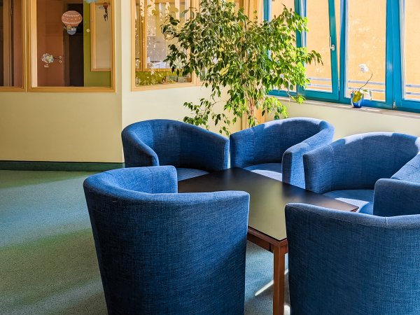 Loungebereich auf den Etagen 