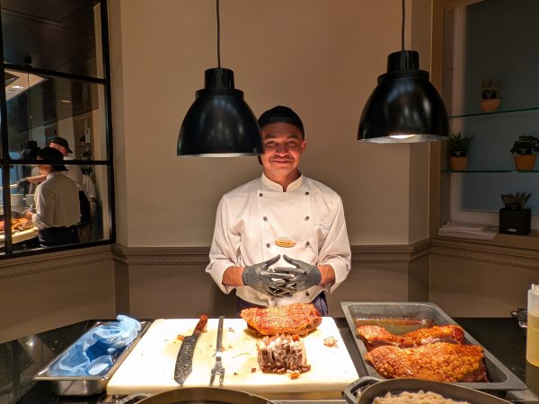 Pxl 20241231 184935075.mp